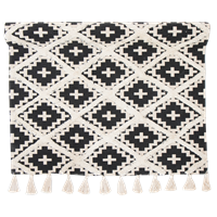 Rug, 120x180, croses, black/white 